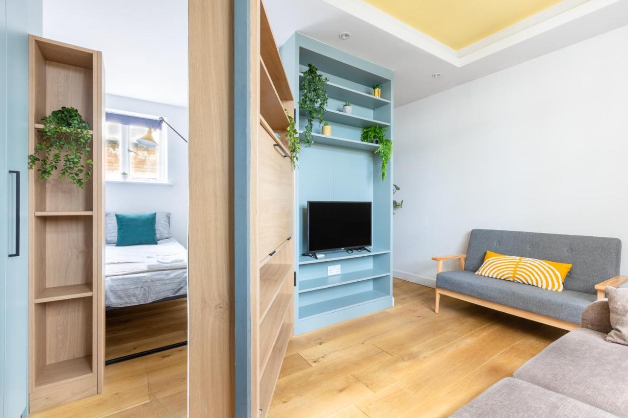 Appartamento Cozy Apt In Central Londra Esterno foto