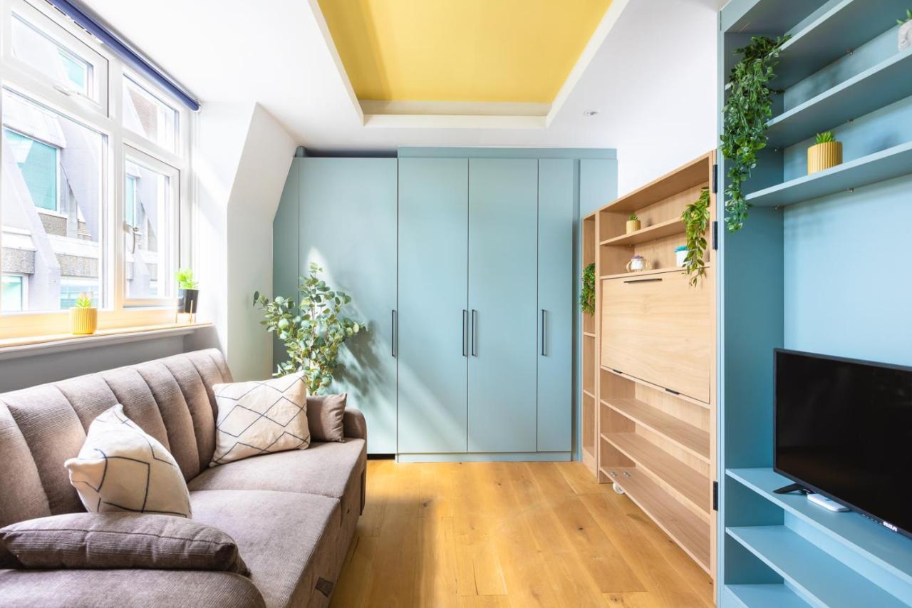 Appartamento Cozy Apt In Central Londra Esterno foto